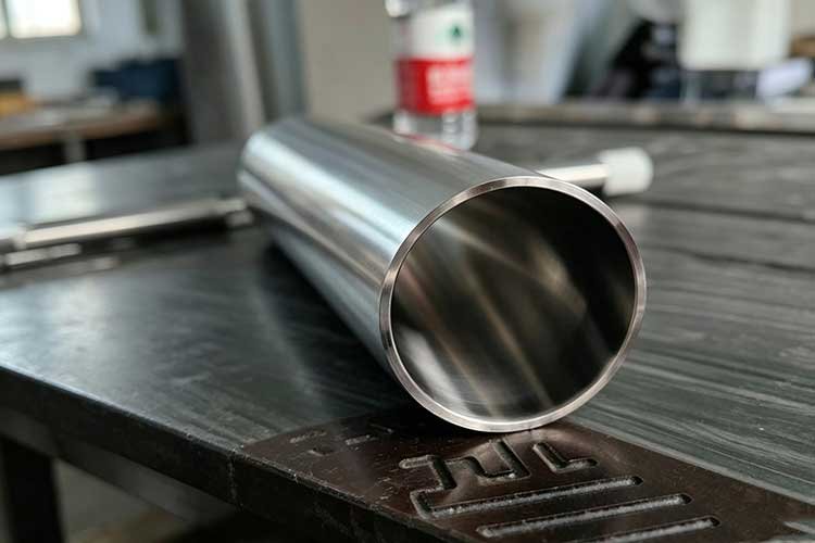 Features-of-Stainless-Steel-Pipe-(1)